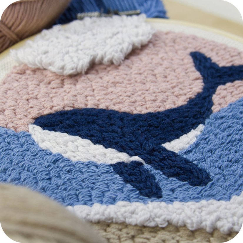 velryba set jehlomalovani detail